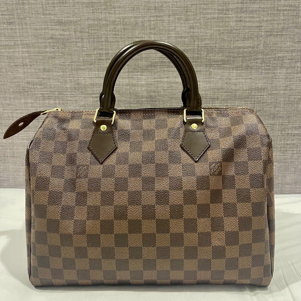 Like New Louis Vuitton Speedy 30 Bag